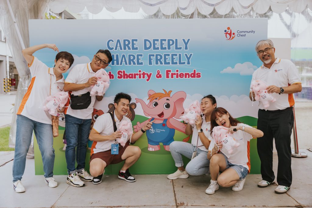 Kids Dash Kicks Off 2024 Standard Chartered Singapore Marathon Weekend with Excitement - Alvinology