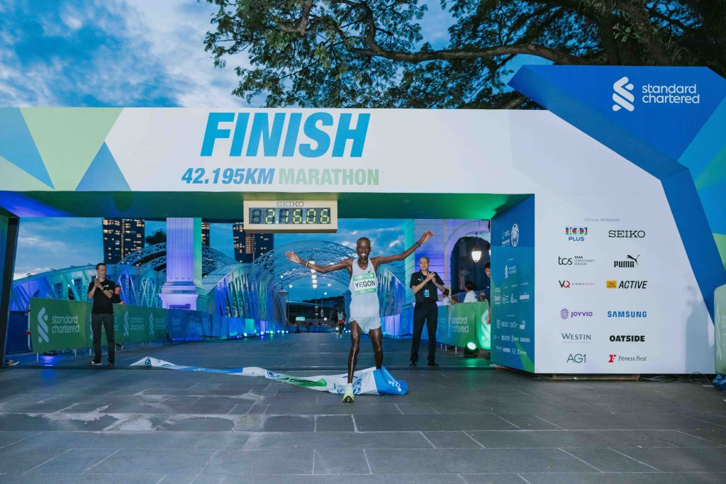 Standard Chartered Singapore Marathon 2024 Sets New Records with 55,000 Runners - Alvinology