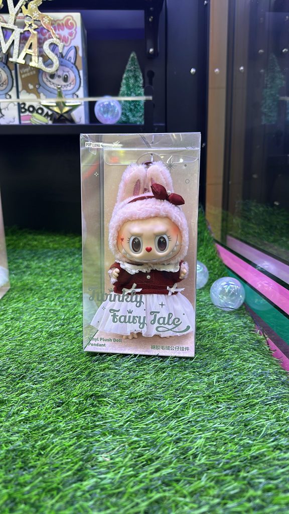 LABUBU Claw Machine Arcade Pop-Up Lands at Stars of Kovan - Alvinology