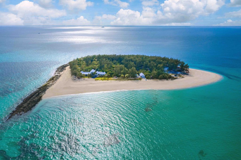 Jumeirah Debuts in Africa with Luxurious Island Retreat and Private Safari Reserve - Alvinology