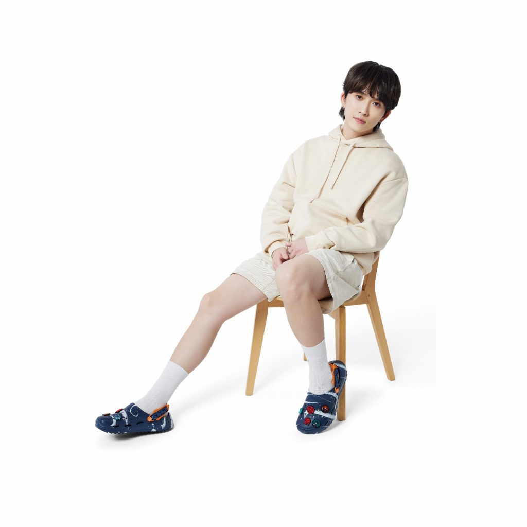 Skechers Unveils First-Ever Skechers x Jujutsu Kaisen Collection - Alvinology