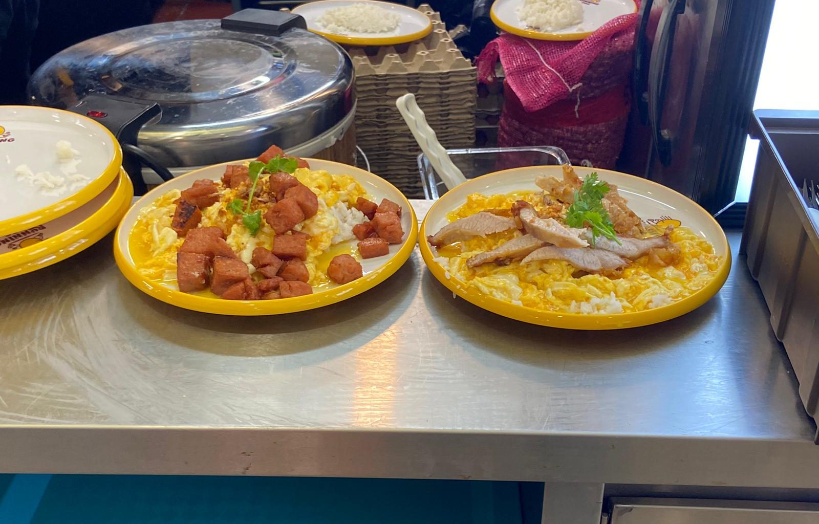 Bangkok’s Viral TikTok Egg Dish, Running Egg, Lands in Heartland Singapore at Ang Mo Kio - Alvinology