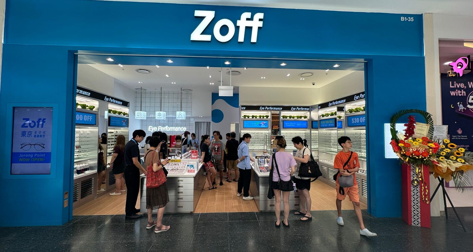 Zoff Opens Its First Heartland Store at Jurong Point - Alvinology