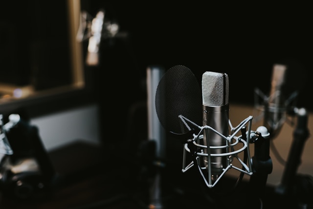 Tips for Getting Started with Radio Broadcaster Software - Alvinology