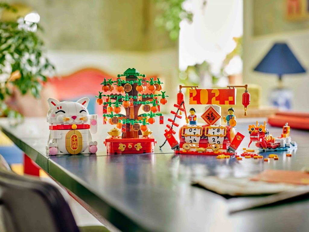Celebrate the Year of the Snake with LEGO: Playful Possibilities and Festive Fun Await - Alvinology