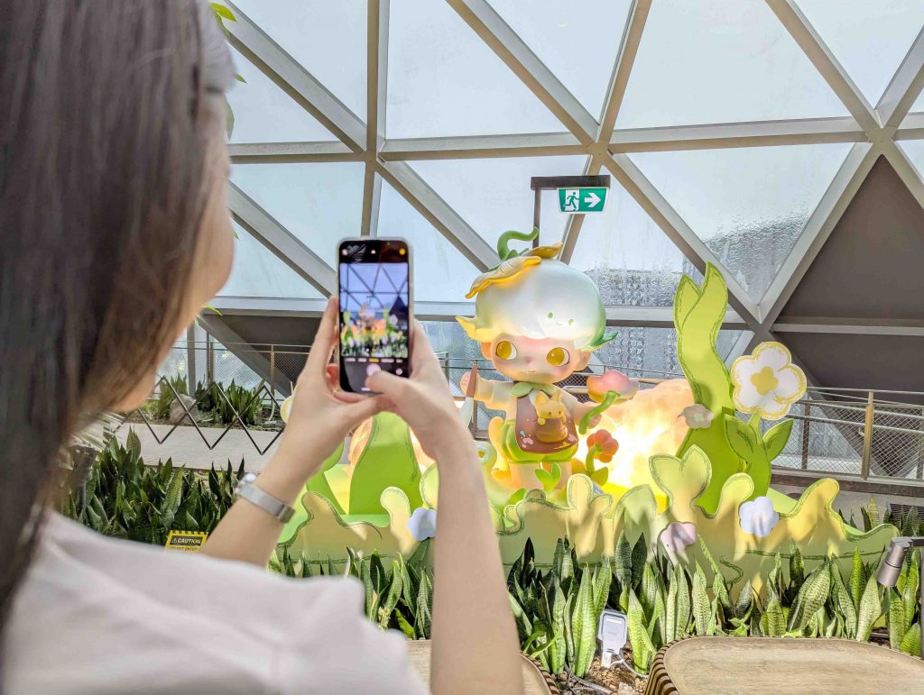 Celebrate the Year of the Snake with POP MART’s Chinese New Year-Themed Installations at Jewel Changi Airport Celebrate the Year of the Snake with POP MART’s Chinese New Year-Themed Installations at Jewel Changi Airport - Alvinology