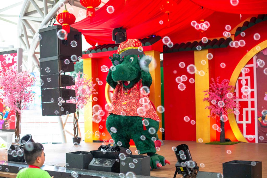 Join LEGOLAND Malaysia in a Record-Breaking Adventure to Build the World’s Longest LEGO Snake - Alvinology