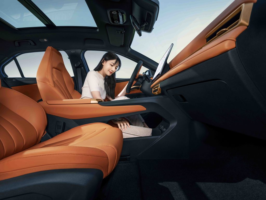 Evology Automobile Unveils NETA X and NETA AYA in Singapore: Redefining Sustainable Mobility Evology Automobile Unveils NETA X and NETA AYA in Singapore: Redefining Sustainable Mobility - Alvinology