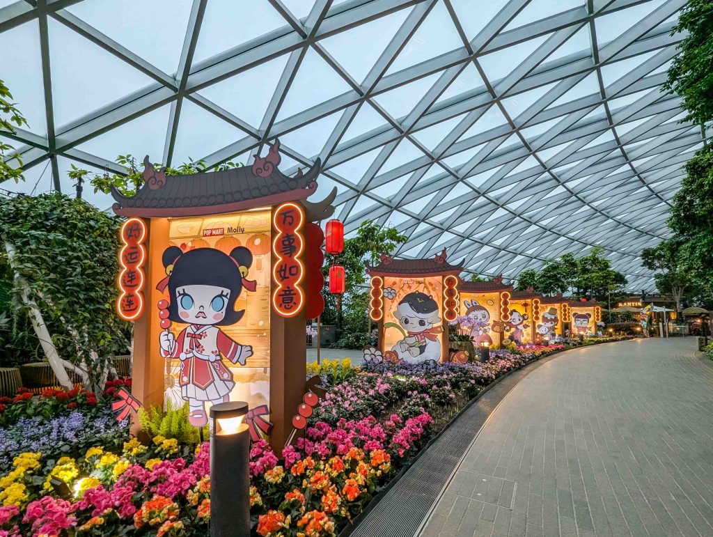 Celebrate the Year of the Snake with POP MART’s Chinese New Year-Themed Installations at Jewel Changi Airport Celebrate the Year of the Snake with POP MART’s Chinese New Year-Themed Installations at Jewel Changi Airport - Alvinology