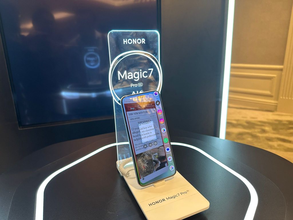 HONOR Unveils Magic7 Pro and PORSCHE DESIGN HONOR Magic7 RSR in Singapore - Alvinology