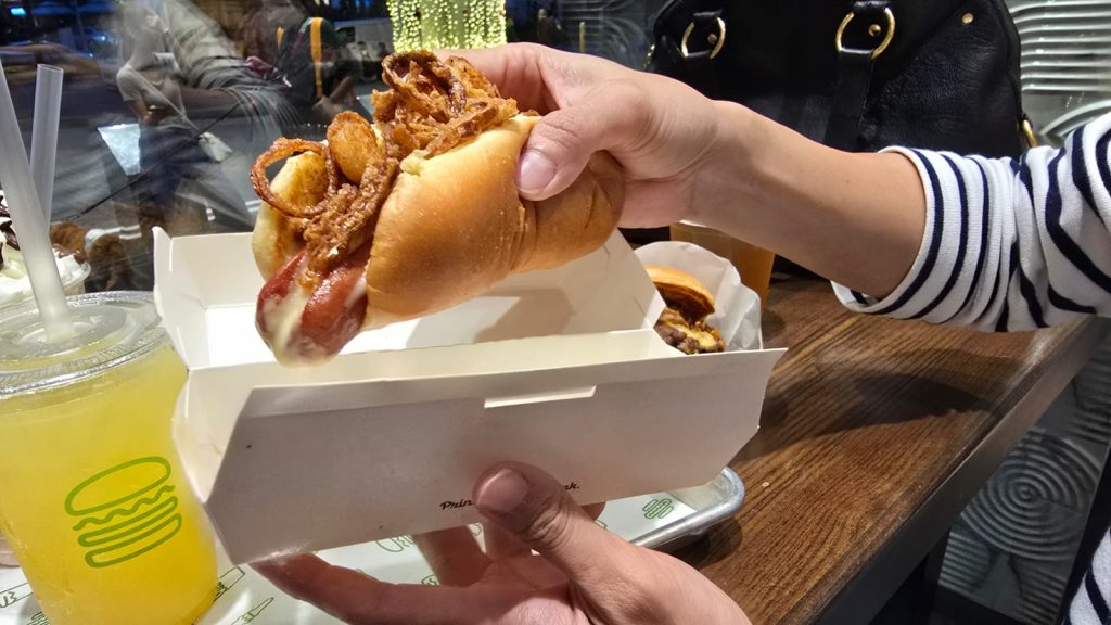 Shake Shack Brings Back ShackMeister Ale with ShackMeister Burger, Dog and Fries, Just In Time for Lunar New Year Shake Shack Brings Back ShackMeister Ale with ShackMeister Burger, Dog and Fries, Just In Time for Lunar New Year - Alvinology