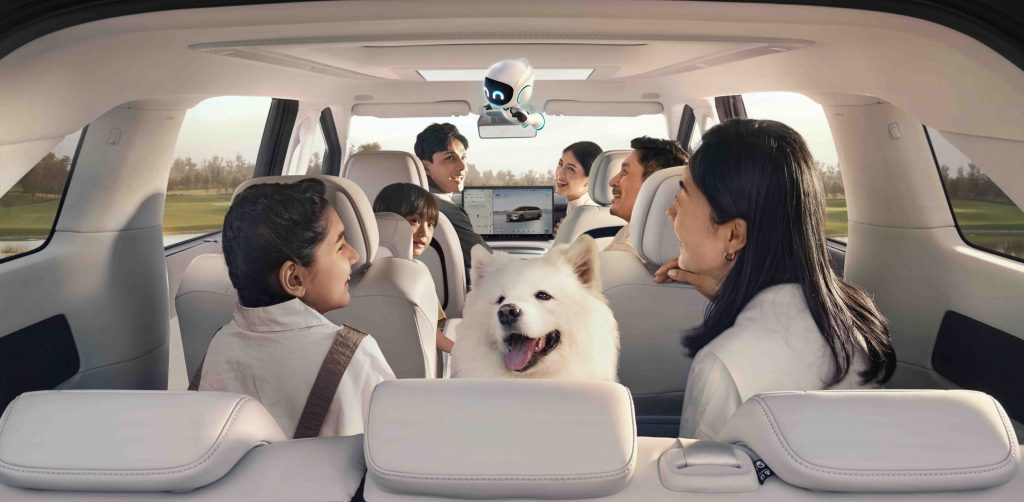 XPENG Unveils the Groundbreaking XPENG X9 MPV at Singapore Motorshow 2025 - Alvinology