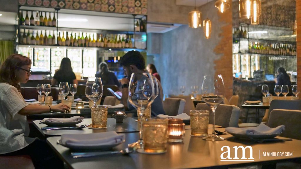 [Review] Les Ducs Delivers "French Fun Dining" in Ann Siang Hill - Alvinology