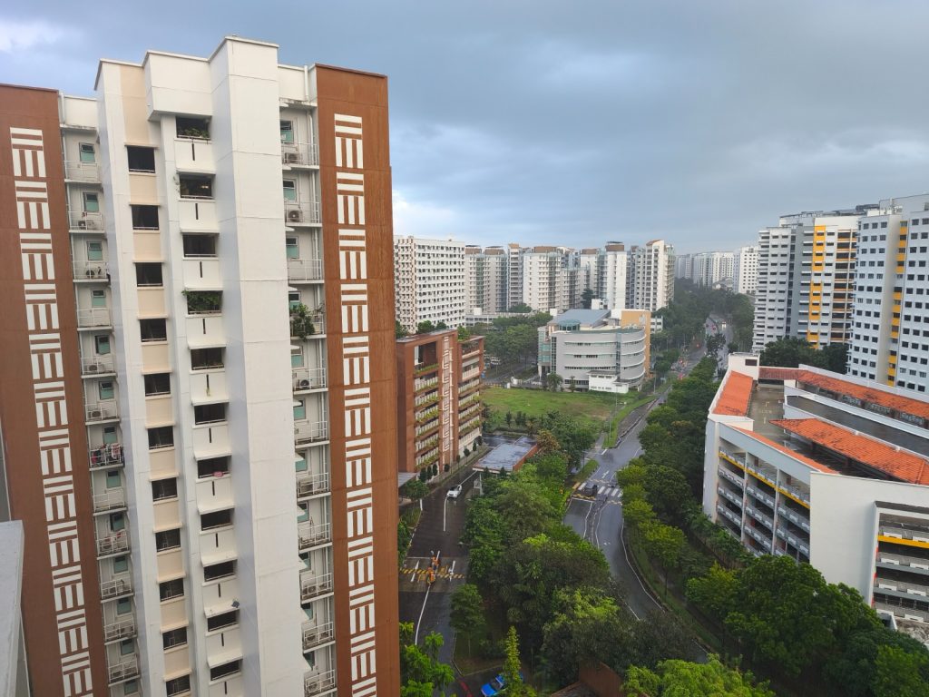 [Review] Redmi Note 14 Pro 5G: Powerhouse Addition to Mid-Range Smartphone Options in Singapore - Alvinology