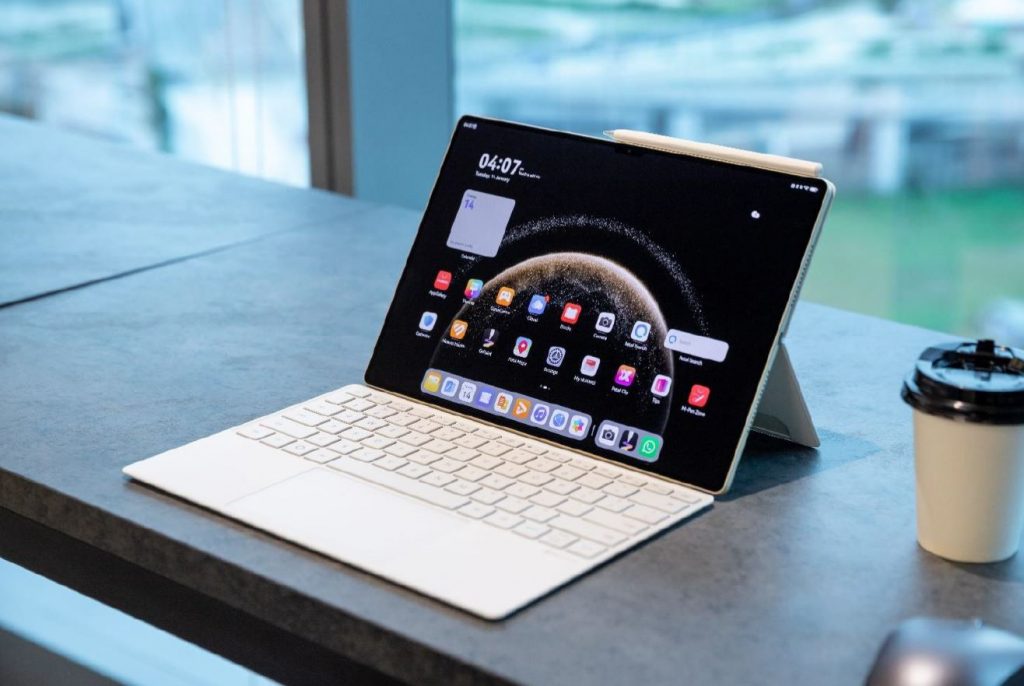HUAWEI MatePad Pro 13.2: Enhanced Productivity with Power and Precision - Alvinology