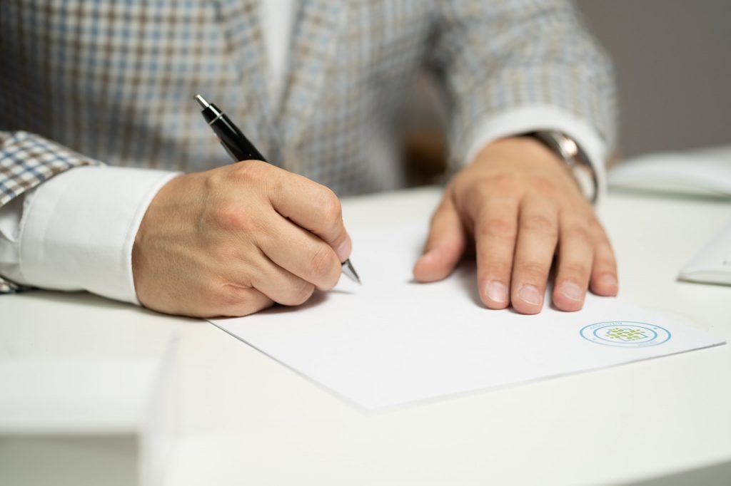 Understanding Extended Car Warranties: What You Need to Know Before You Buy - Alvinology