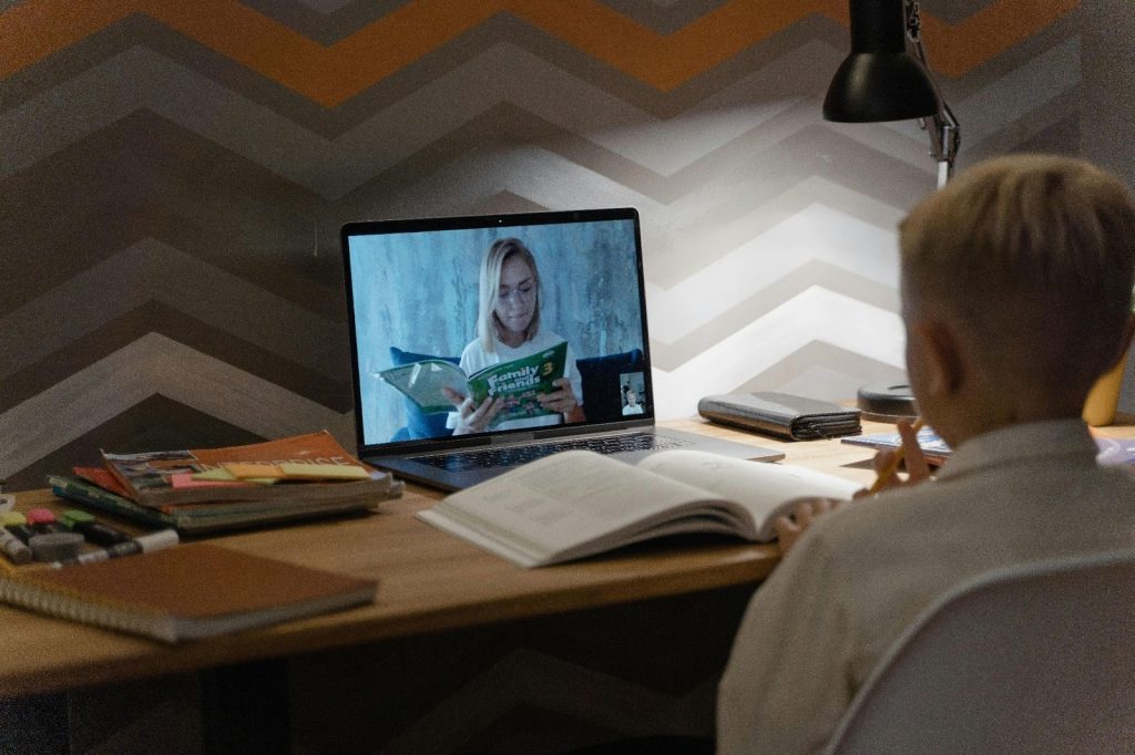 How Family Values Shape Children's Education Choices - Alvinology
