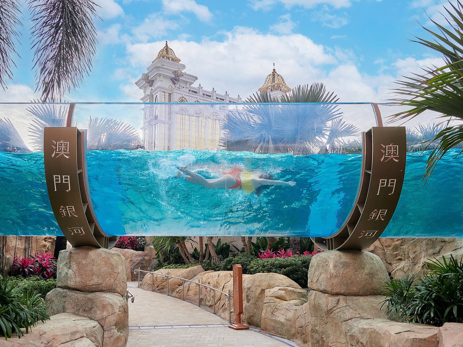 Make Waves at Galaxy Macau: Dive into a Luxurious One-Stop Ultimate Holiday Escape with the Reopening of the Grand Resort Deck Running for 575 meters, career along on a scenic water adventure, or drift lazily as the current takes you.