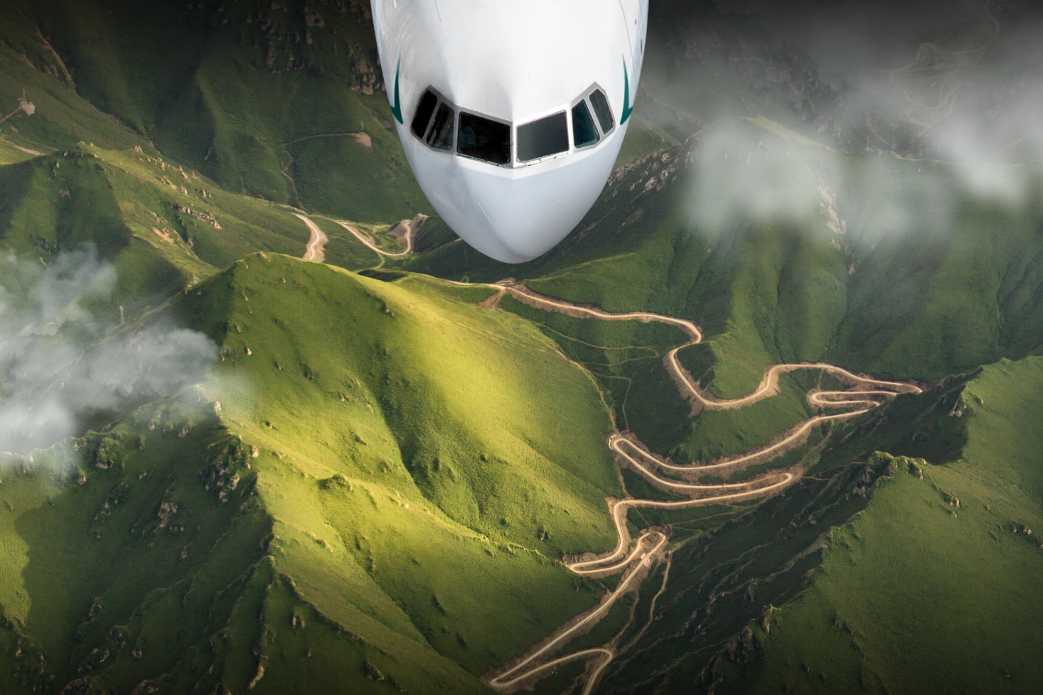 Cathay Pacific Expands Mainland China Network with New Hong Kong-Urumqi Route - Alvinology