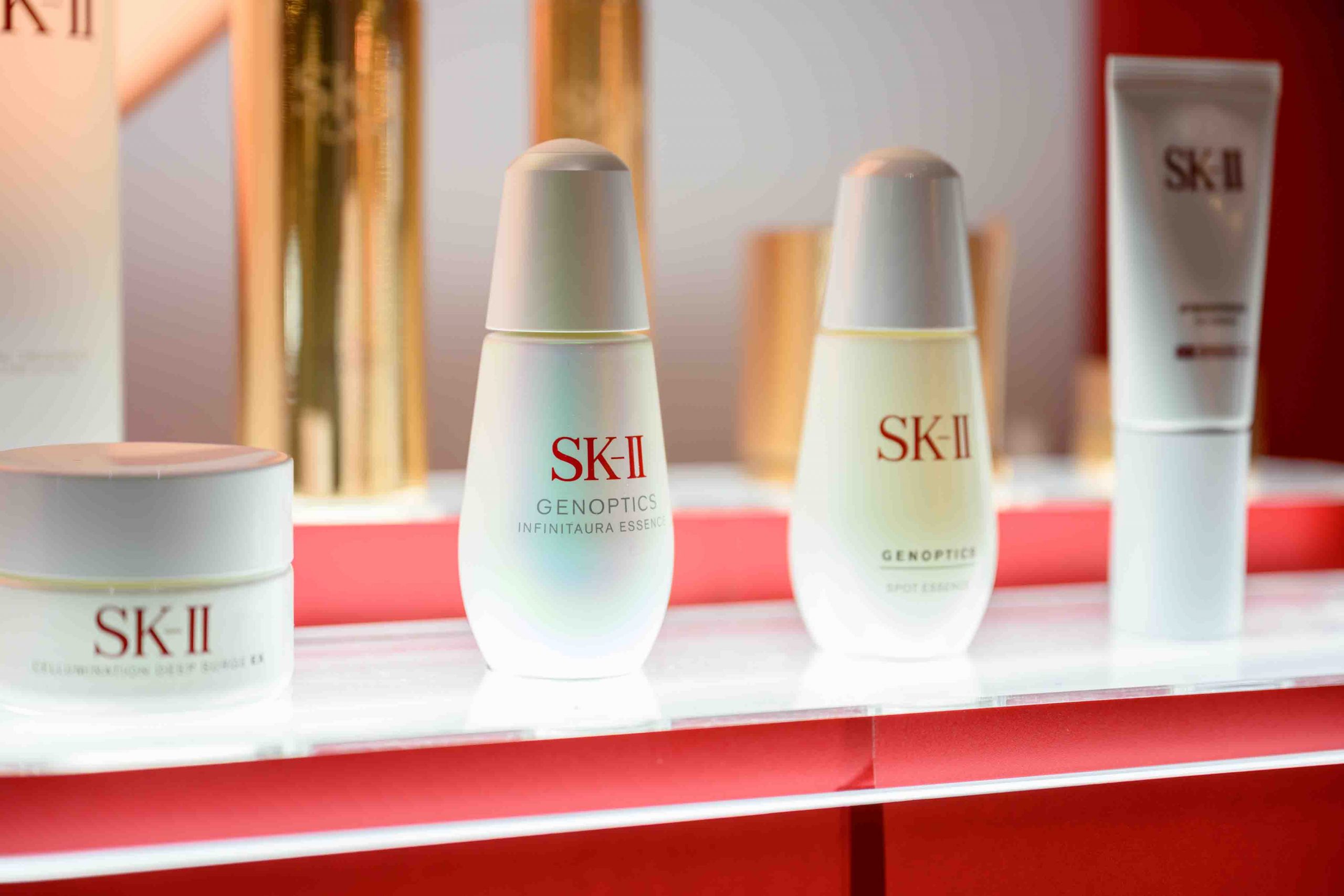 SK-II Celebrates the Launch of GenOptics InfinitAura Essence with Exclusive Pop-Up at Paragon - Alvinology