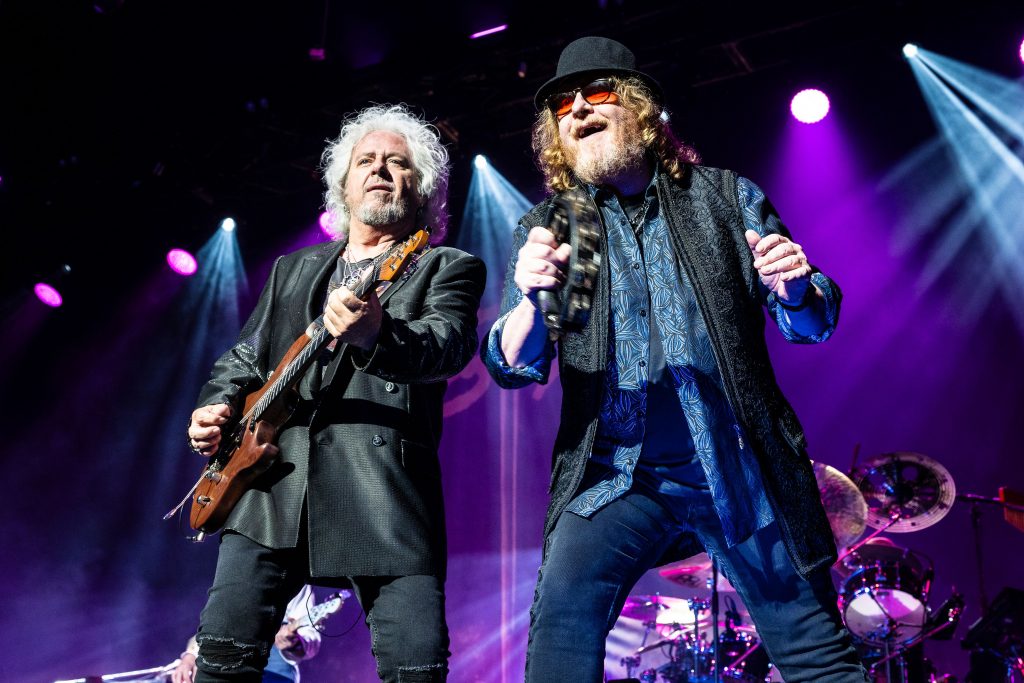 Legendary Rock Band TOTO Returns to Singapore After 19 Years for One Night Only Legendary Rock Band TOTO Returns to Singapore After 19 Years for One Night Only - Alvinology