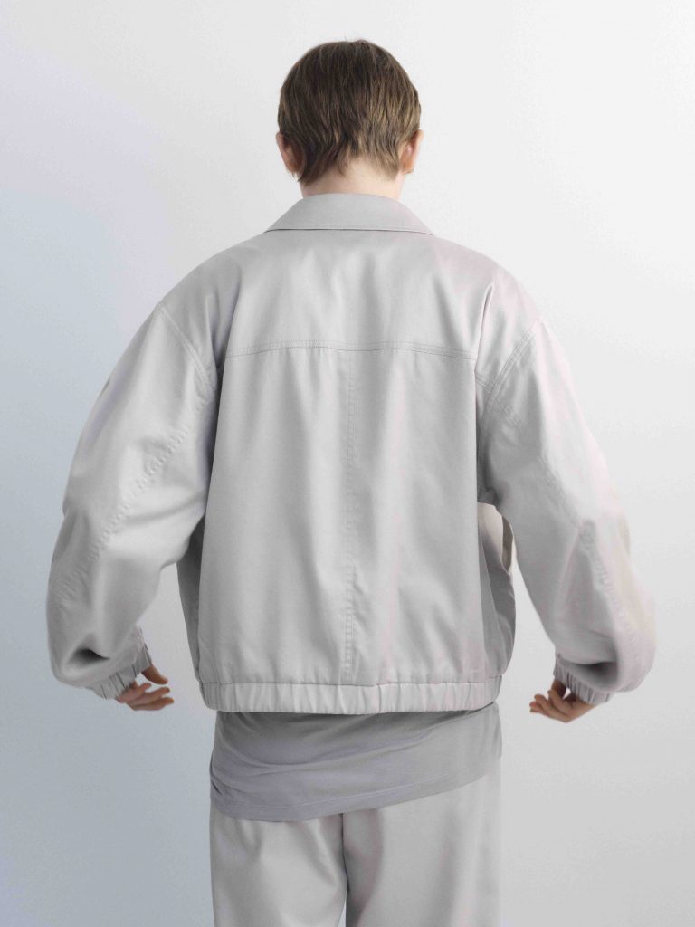 Uniqlo U Spring/Summer 2025 Collection Arrives March 21 with Pastels and Lightweight Layers - Alvinology