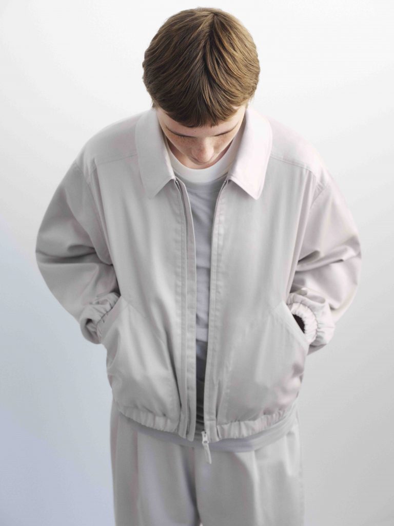 Uniqlo U Spring/Summer 2025 Collection Arrives March 21 with Pastels and Lightweight Layers - Alvinology