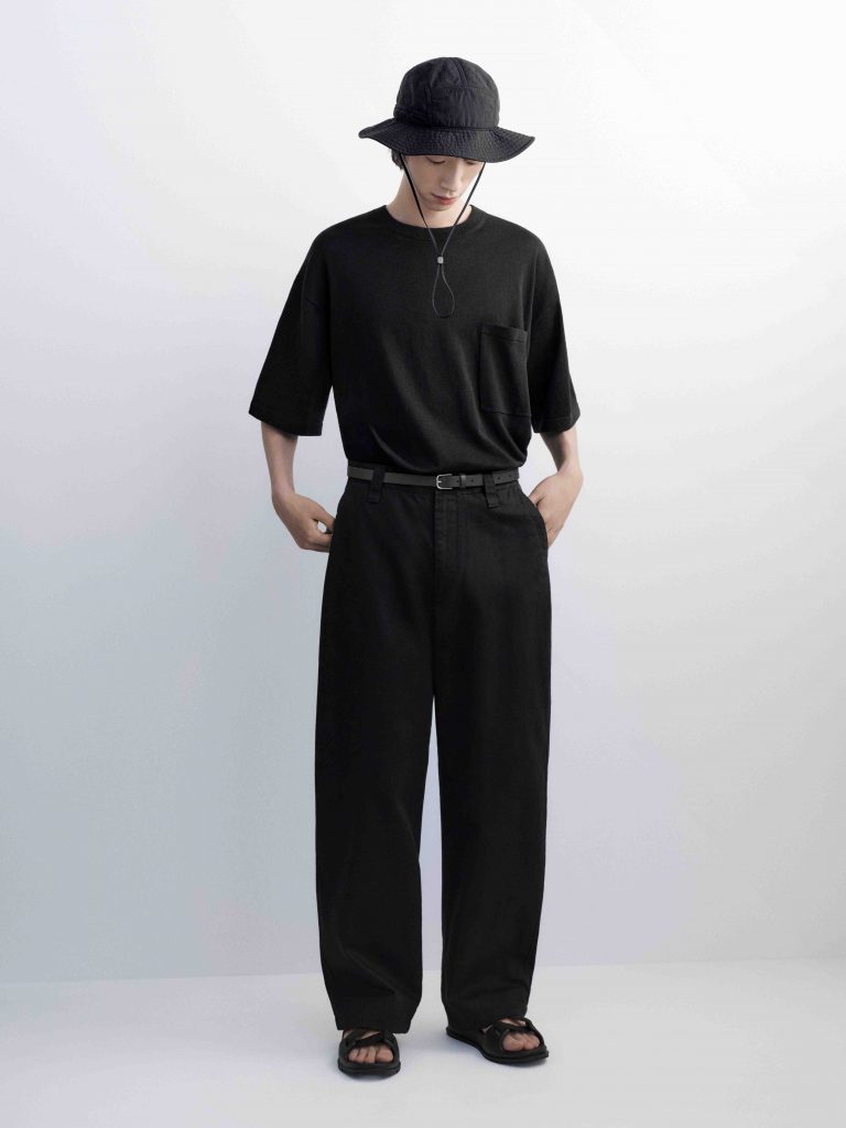Uniqlo U Spring/Summer 2025 Collection Arrives March 21 with Pastels and Lightweight Layers - Alvinology