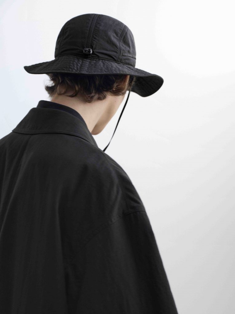 Uniqlo U Spring/Summer 2025 Collection Arrives March 21 with Pastels and Lightweight Layers - Alvinology