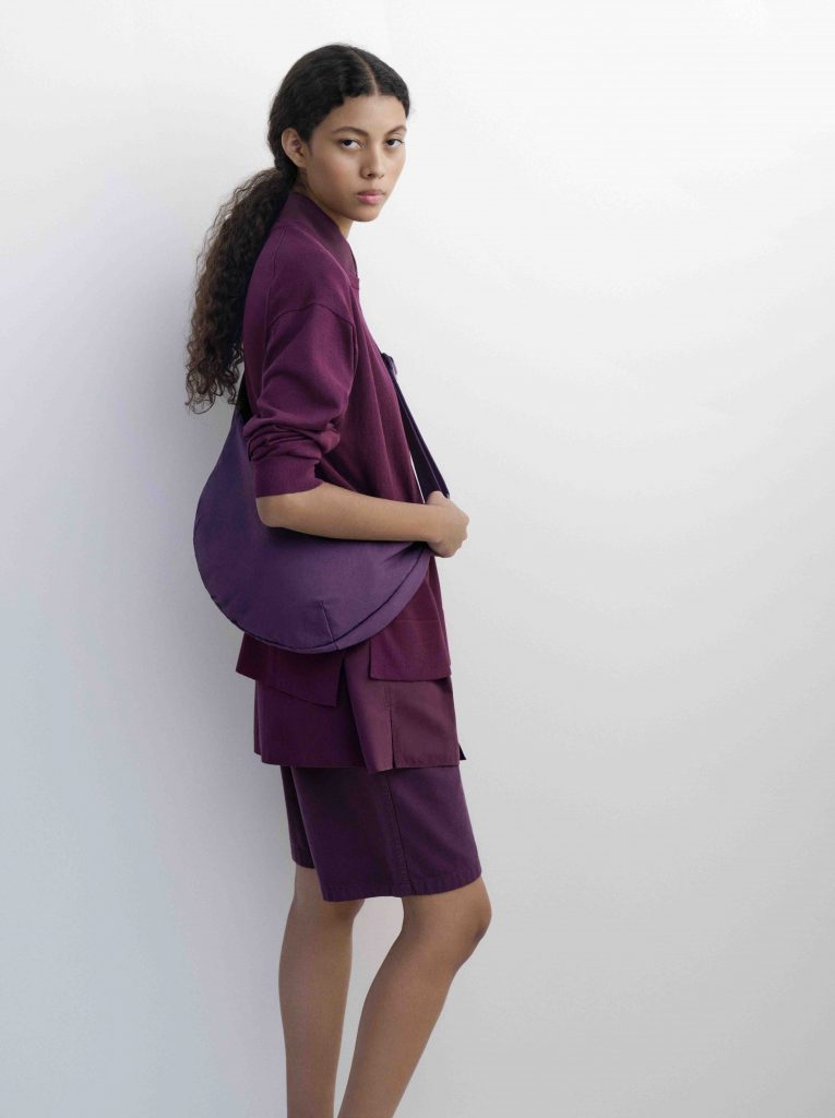 Uniqlo U Spring/Summer 2025 Collection Arrives March 21 with Pastels and Lightweight Layers - Alvinology