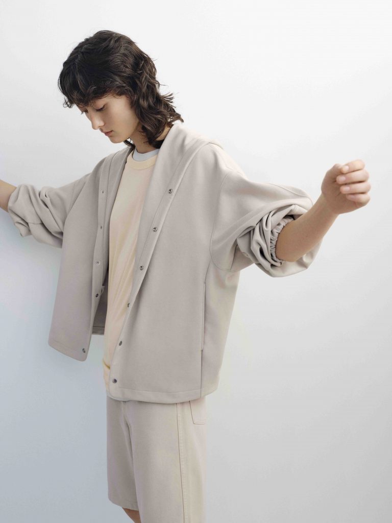 Uniqlo U Spring/Summer 2025 Collection Arrives March 21 with Pastels and Lightweight Layers - Alvinology
