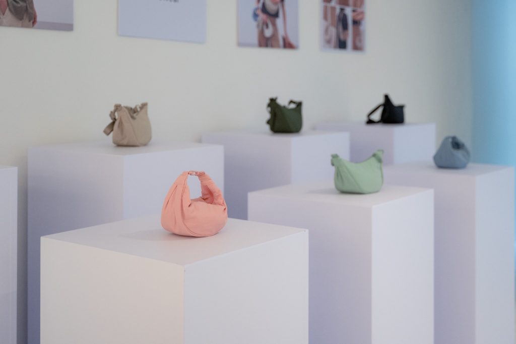 UNIQLO Launches 2025 Spring/Summer LifeWear Collection with Exclusive Pop-Up in Singapore - Alvinology