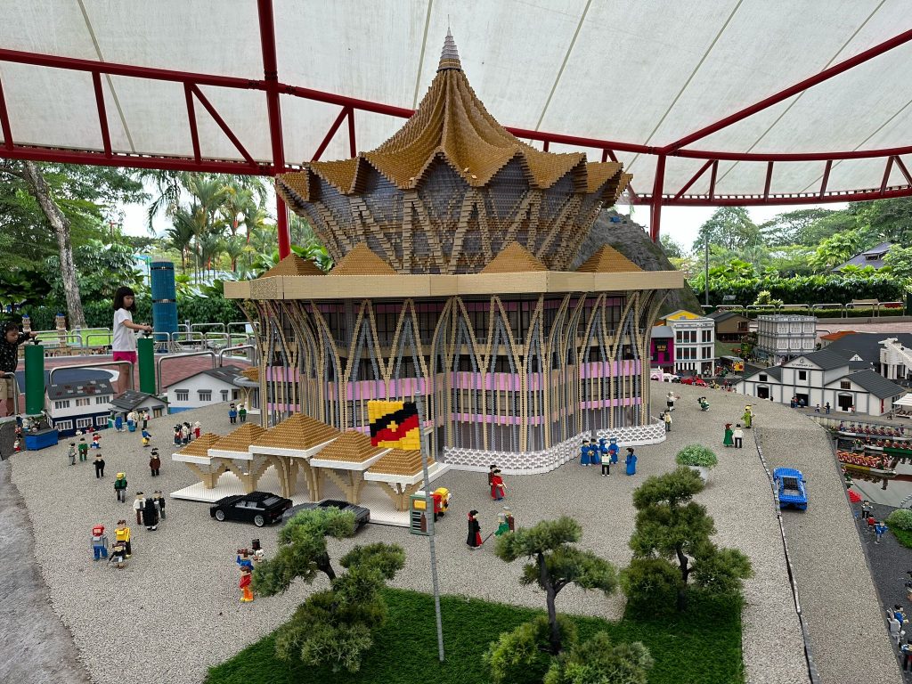 Ramadan-Friendly Fun: Why Visit Legoland Malaysia During This Festive Period - Alvinology