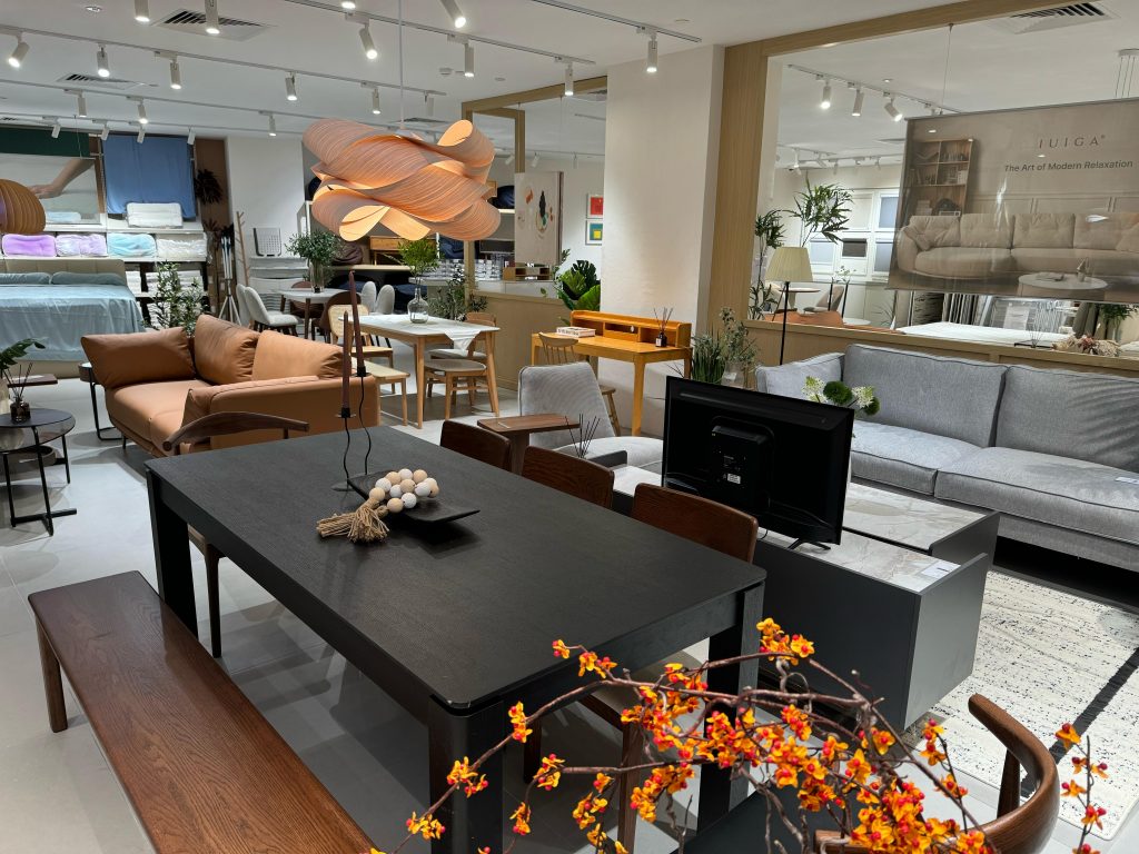 IUIGA Unveils Southeast Asia’s Largest Flagship Store at The Cathay, Introducing Smart Home and Renovation Services - Alvinology
