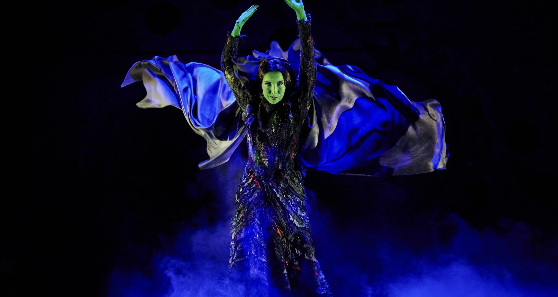[Review] Wicked The Musical Gala Night at Sands Theatre: A Spellbinding Spectacle Well-timed for Maximum Impact - Alvinology