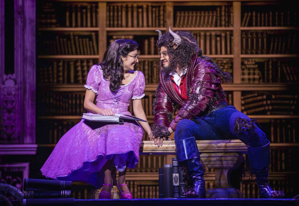 Disney’s Beauty and the Beast to Make Its Exclusive Asia Premiere in Singapore This December Disney’s Beauty and the Beast to Make Its Exclusive Asia Premiere in Singapore This December - Alvinology