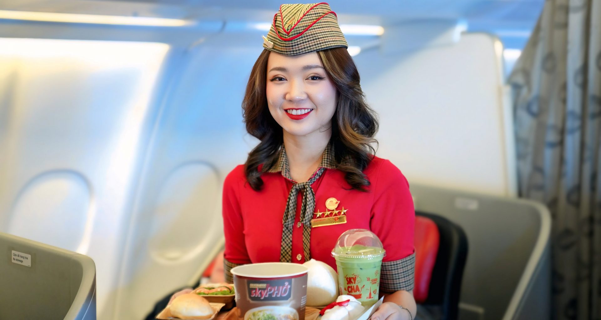 Vietjet Launches 50% Off Flights to Celebrate Vietnam’s Reunification Day - Alvinology