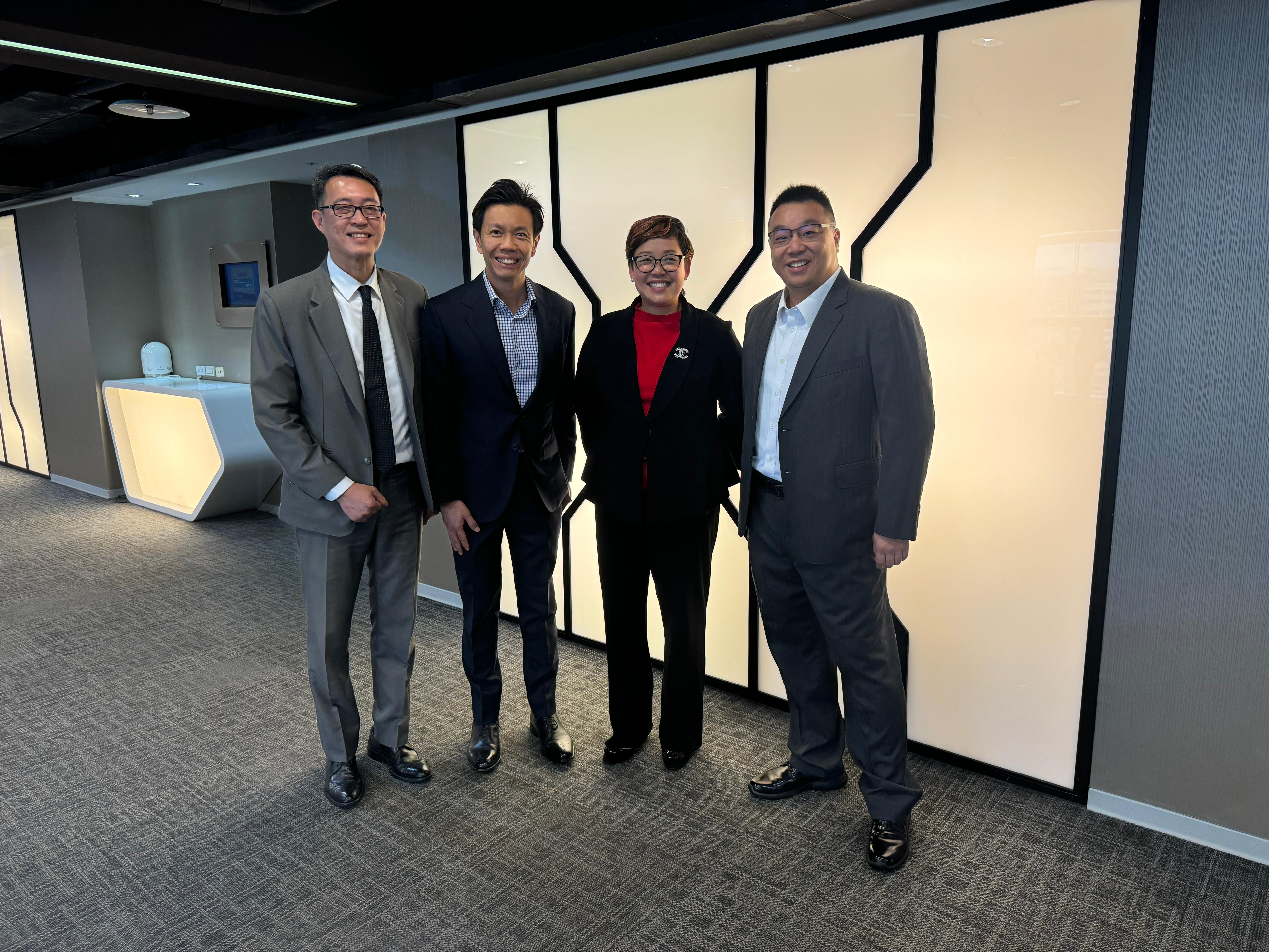 Infinity Financial Advisory Partners with Dreamer Group to Share Exclusive Estate and Legacy Planning Insights with Taiwan’s High-Net-Worth Community Pictured from left: Jackson Hsieh (Sales Manager, Dreamer Group), Khim Lim (Senior Financial Services Director, Infinity FA), Eugene Soo (Executive Director & Co-Owner, Infinity FA), Stephen Pak (Group CEO, Dreamer Group)