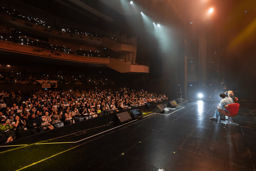 Yoo Yeon Seok’s First SG Fanmeet Was Truly Unforgettable - Alvinology