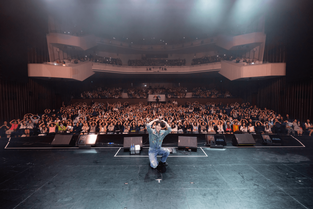 Yoo Yeon Seok’s First SG Fanmeet Was Truly Unforgettable - Alvinology