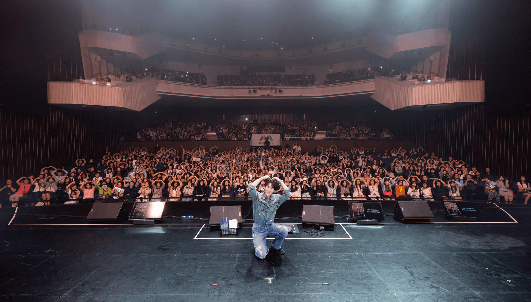 Yoo Yeon Seok’s First SG Fanmeet Was Truly Unforgettable - Alvinology