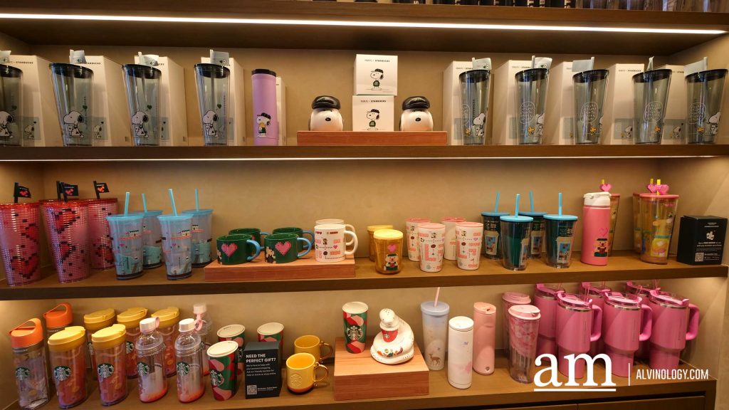 Starbucks Opens Heritage-Inspired Flagship Store in Chinatown - Alvinology