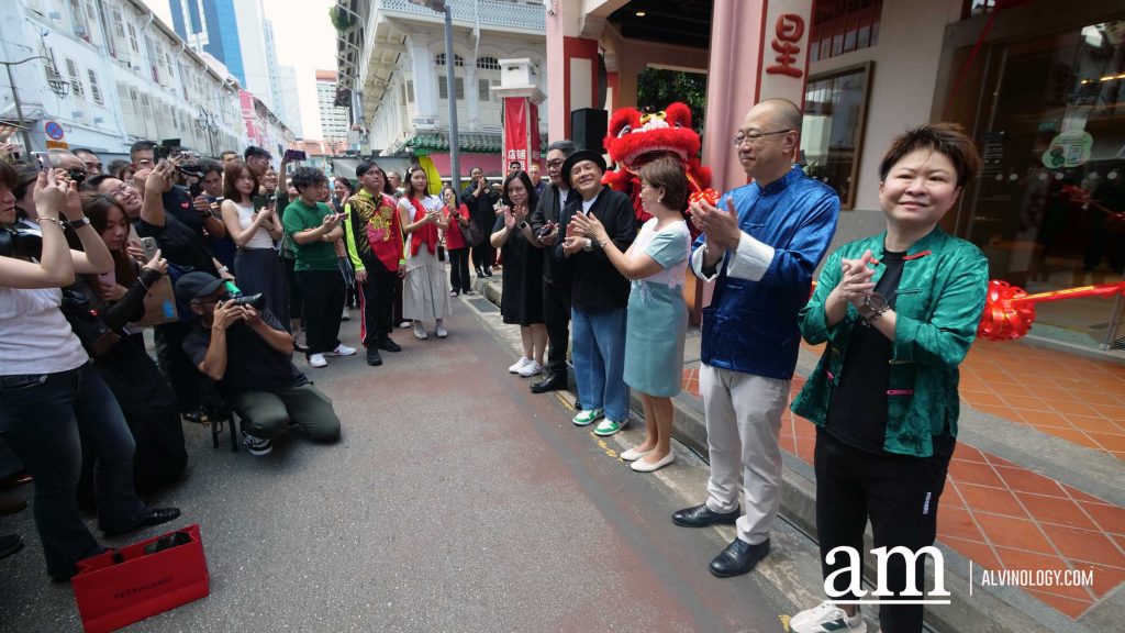 Starbucks Opens Heritage-Inspired Flagship Store in Chinatown - Alvinology