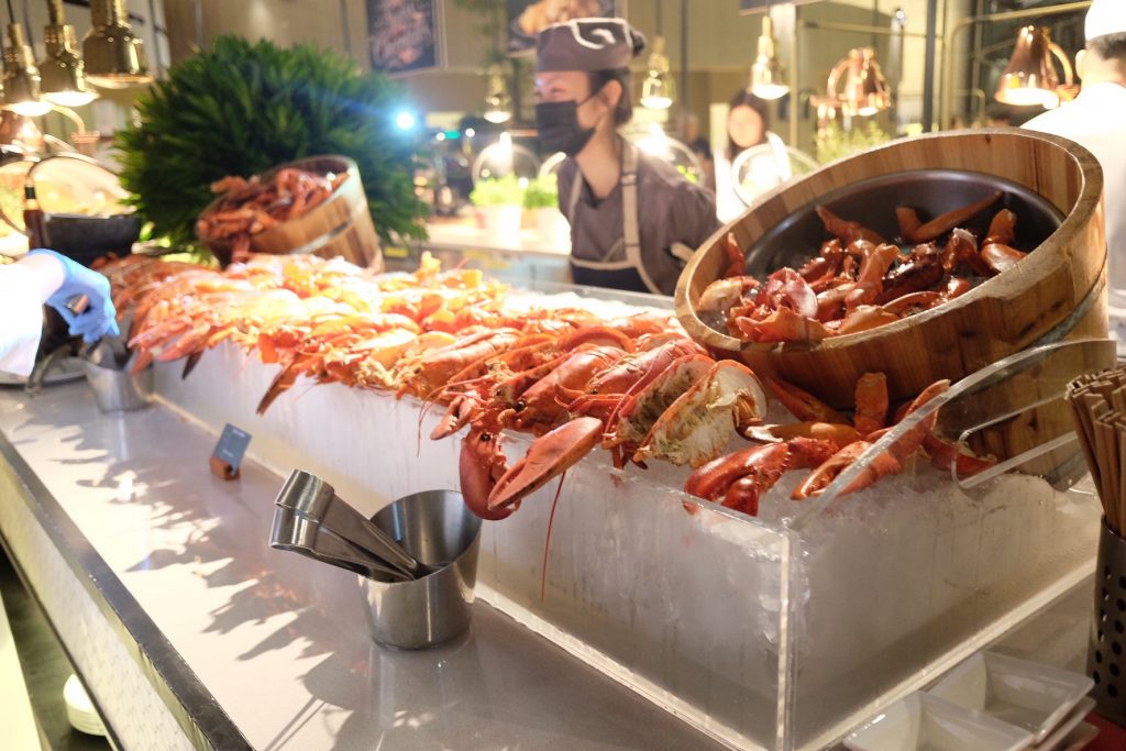 All You Can Eat Lobster at Swissôtel’s CLOVE's Lobster & Beer Fest - Alvinology