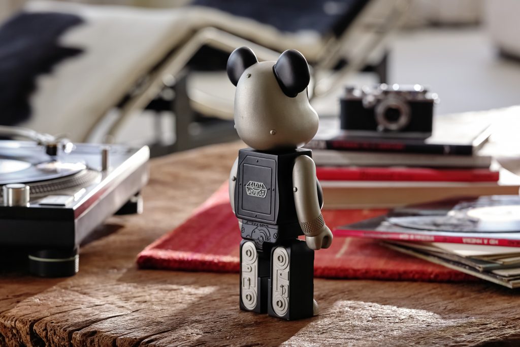 Leica Celebrates 100 Years of Leica I with Exclusive BE@RBRICK x Royal Selangor Collaboration Leica Celebrates 100 Years of Leica I with Exclusive BE@RBRICK x Royal Selangor Collaboration - Alvinology