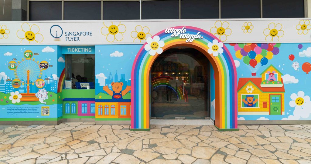 Wiggle Wiggle Takes Flight: World’s First Themed Observation Wheel Experience Arrives at the Singapore Flyer - Alvinology