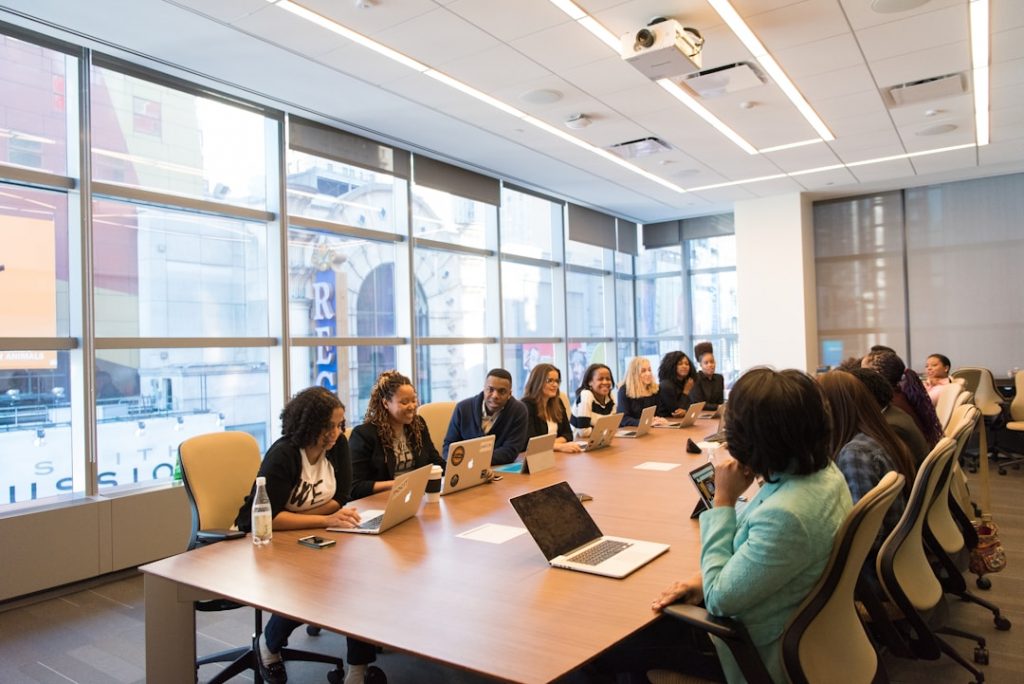 The Importance of Knowledge Management Solutions in Improving Organizational Efficiency The Importance of Knowledge Management Solutions in Improving Organizational Efficiency - Alvinology