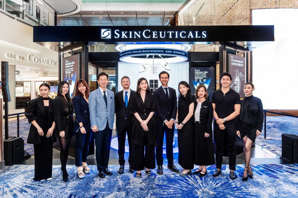 SkinCeuticals and L’Oréal Travel Retail Unveil World’s First A.G.E. Lab at Changi Airport SkinCeuticals and L’Oréal Travel Retail Unveil World’s First A.G.E. Lab at Changi Airport - Alvinology