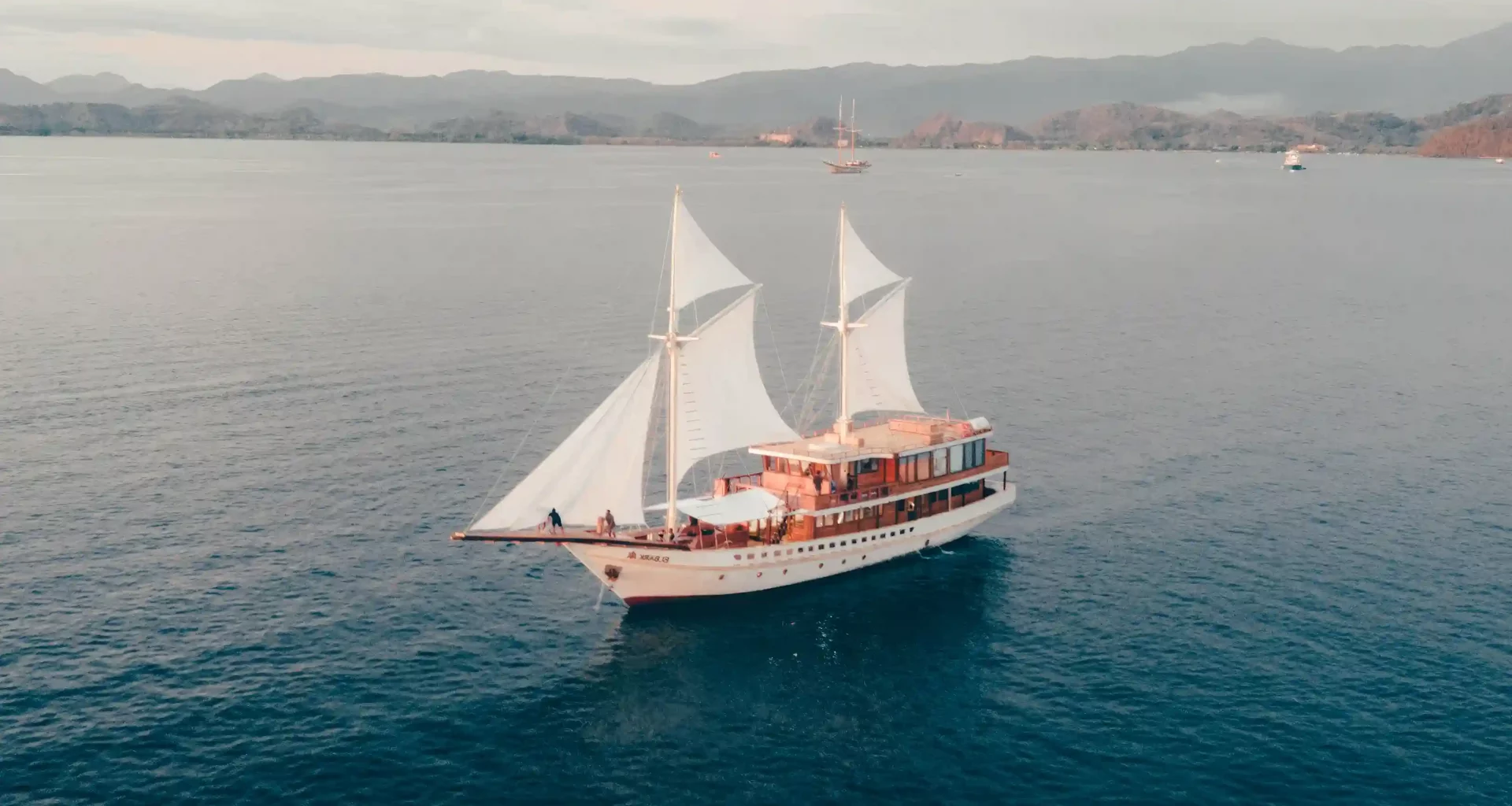Komodo Island Await! Visit Komodo Luxury and Book Your Next Adventure! - Alvinology