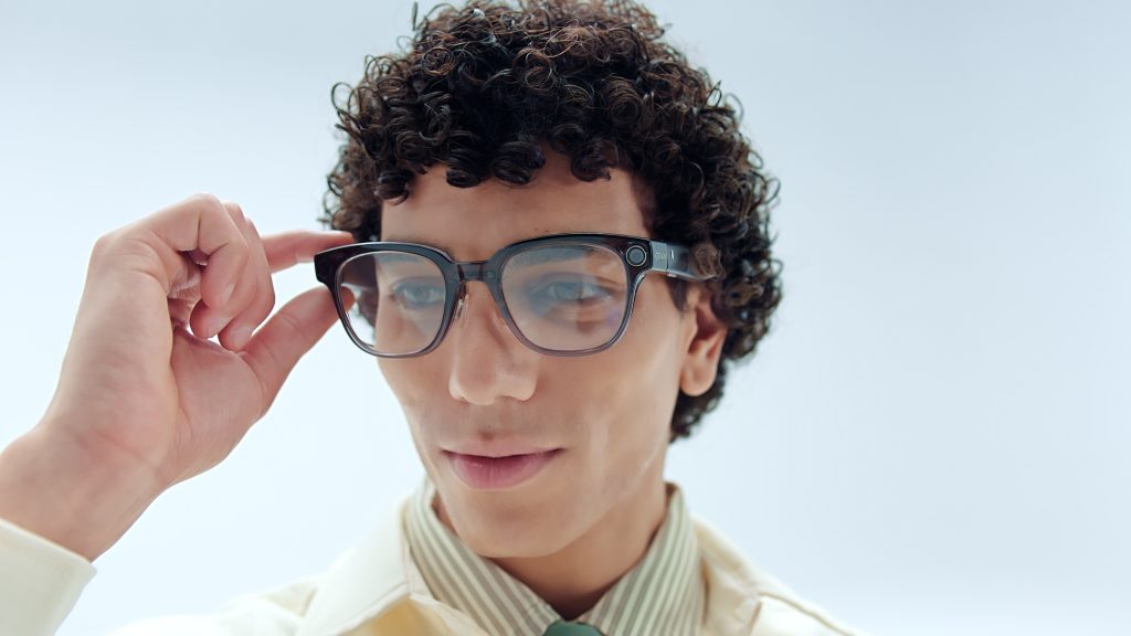 Alipay+ Unveils World’s First Smart Glasses-Embedded Payment Solution with Meizu in Hong Kong - Alvinology